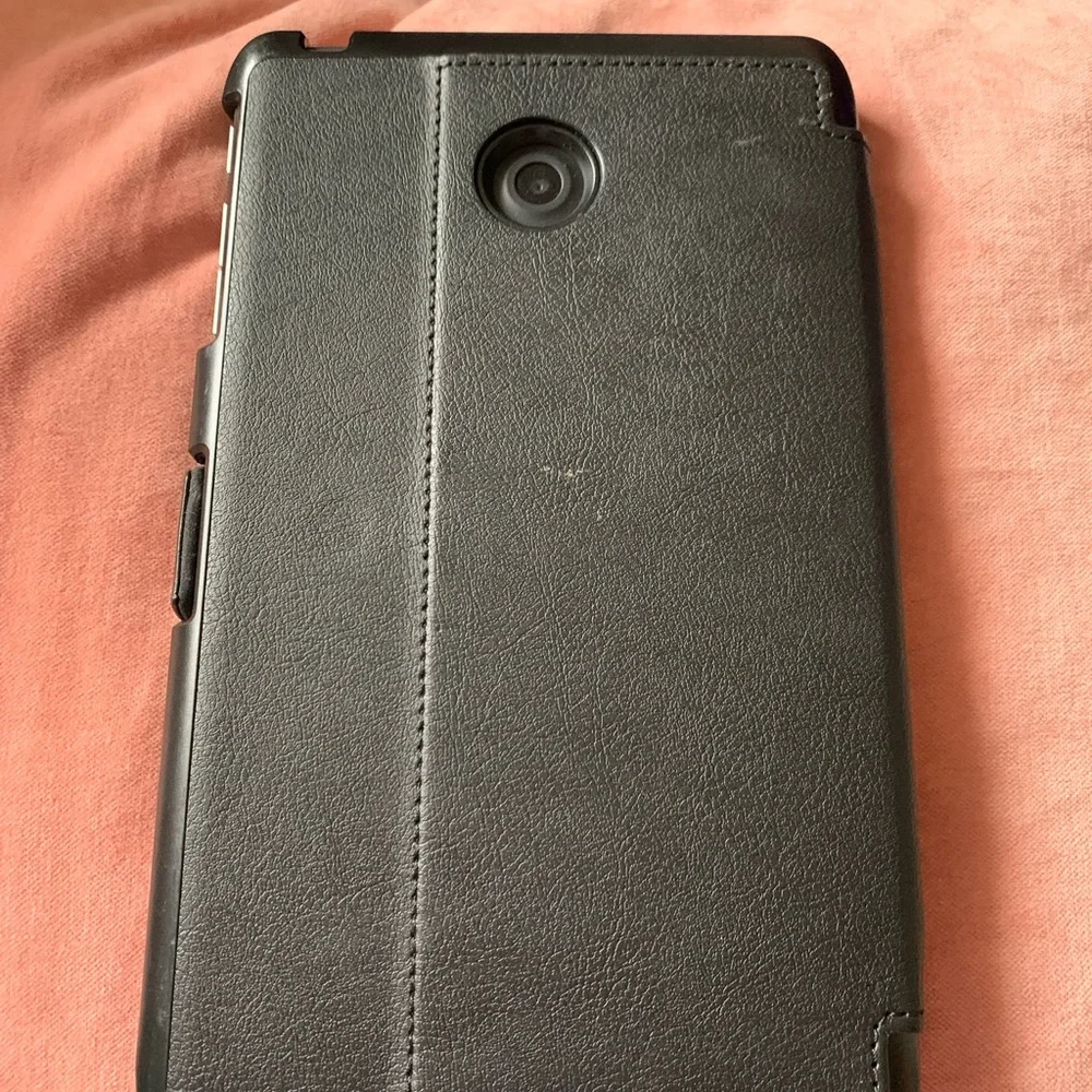 Verizon Ellipsis tablet with stylus and case